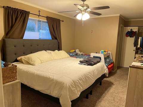 Kitty Hawk, ARLINGTON, TX 76014