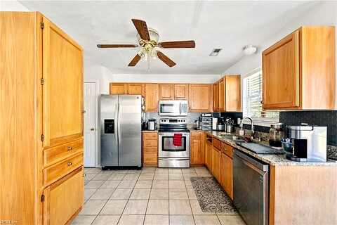 Rockland, SUFFOLK, VA 23434