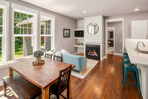 184Th, VASHON, WA 98070
