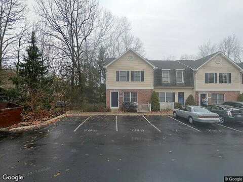 Oakwood, STATE COLLEGE, PA 16803