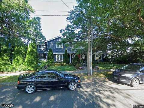 103Rd, KIRKLAND, WA 98033