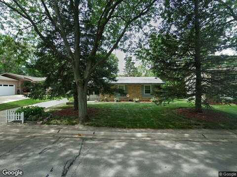 122Nd, MILWAUKEE, WI 53225