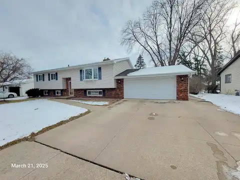 Canterbury, APPLETON, WI 54915
