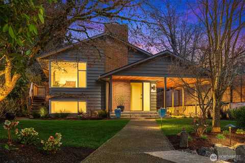 29Th, SEATTLE, WA 98108