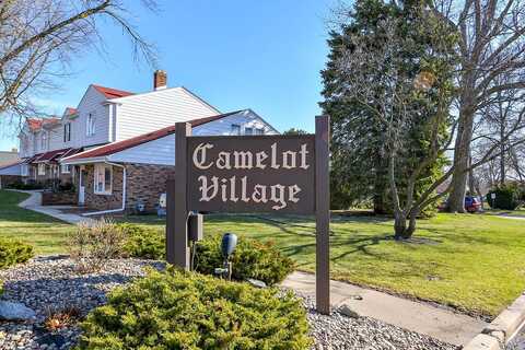 Camelot, MILWAUKEE, WI 53221