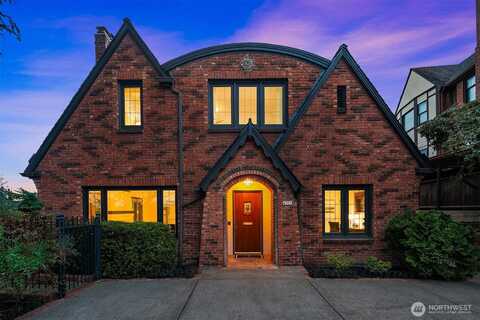 52Nd, SEATTLE, WA 98105