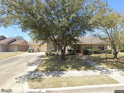 Windy Way, VICTORIA, TX 77904
