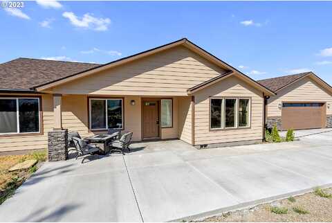 Ridge, LA GRANDE, OR 97850