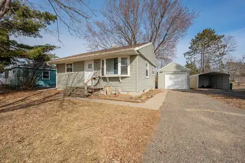 Clover, GRAND RAPIDS, MN 55744