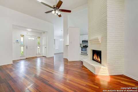 Forest Cabin, LIVE OAK, TX 78233