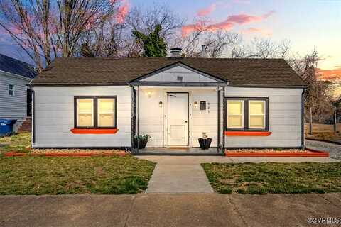 Taylor, PETERSBURG, VA 23803