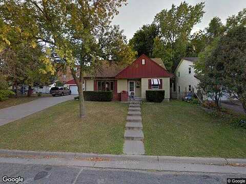 King, SAINT PAUL, MN 55107