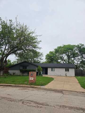 Gene, ARLINGTON, TX 76010