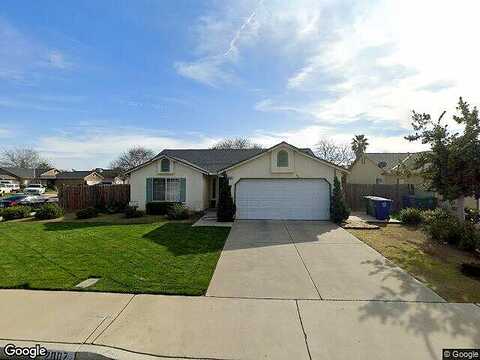 Pine, SELMA, CA 93662
