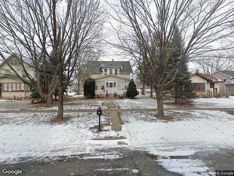 Oak, FARMINGTON, MN 55024
