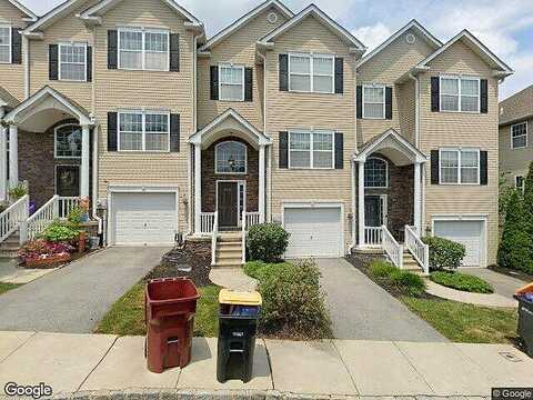 Rising Hill, WHITEHALL, PA 18052