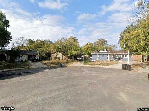 Linda, SCHERTZ, TX 78154