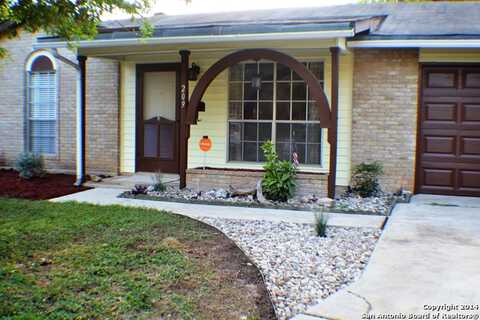 Linda, SCHERTZ, TX 78154