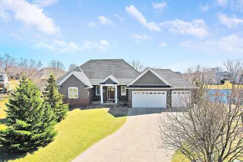 Fallbrooke, HASTINGS, MN 55033