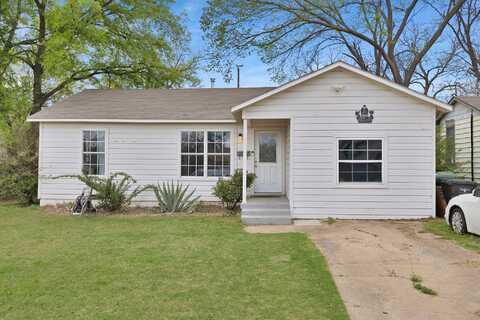 Rufus, FORT WORTH, TX 76119