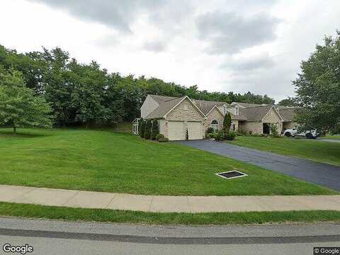 Surrey Woods, CANONSBURG, PA 15317