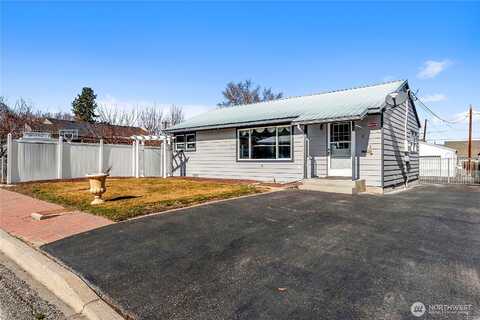 Lynn, WENATCHEE, WA 98801