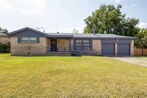 Leslie, RICHLAND HILLS, TX 76118