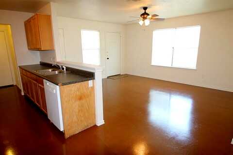 Doreen, FORT WORTH, TX 76116