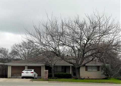 Capri, FORT WORTH, TX 76114