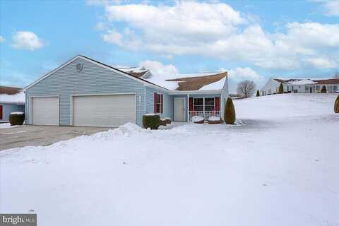 Village, SPRING GROVE, PA 17362