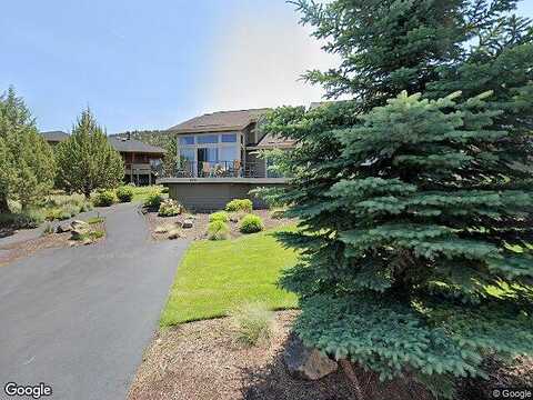 Village, REDMOND, OR 97756