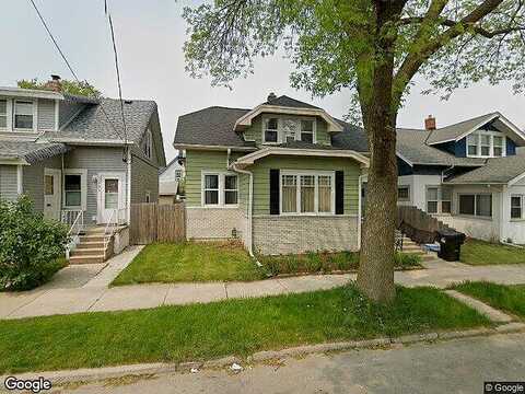 Kinzie, RACINE, WI 53405