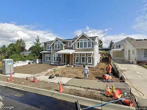 16Th, KIRKLAND, WA 98033