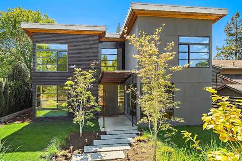 14Th, KIRKLAND, WA 98033