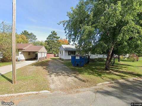 Clover, GRAND RAPIDS, MN 55744