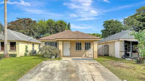 9Th, HOMESTEAD, FL 33034