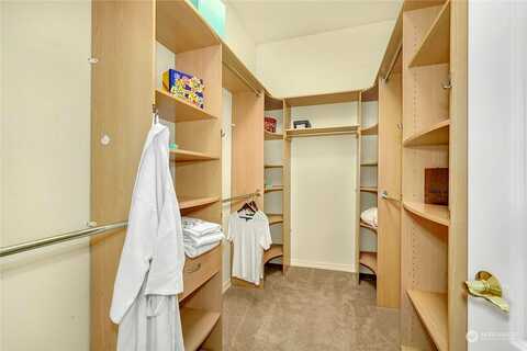116Th, REDMOND, WA 98053