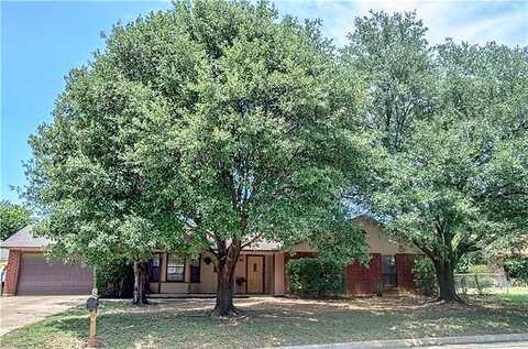 Odell, NORTH RICHLAND HILLS, TX 76182