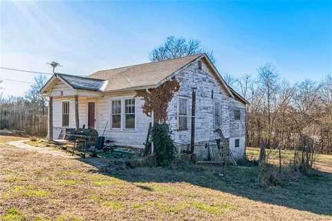 Robbie, RINGGOLD, GA 30736