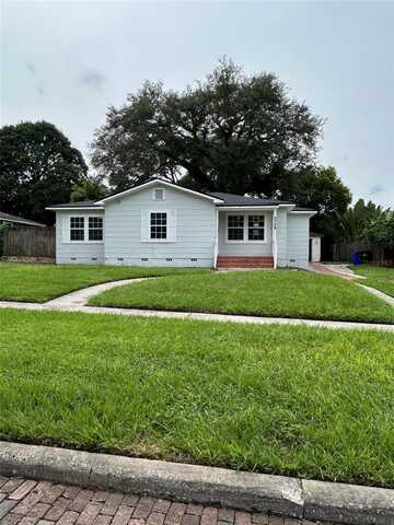 Derbyshire, LAKELAND, FL 33803