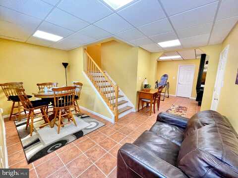 Knob, MERCERSBURG, PA 17236