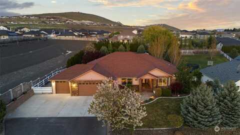 Clover, KENNEWICK, WA 99338