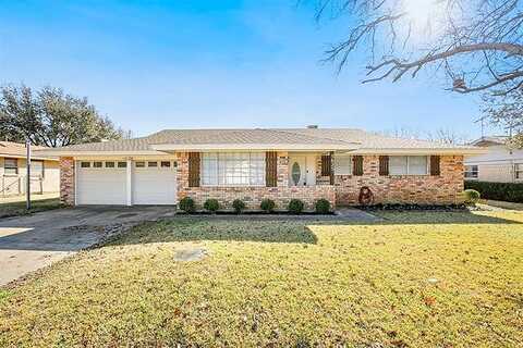 Woodway, FORT WORTH, TX 76133