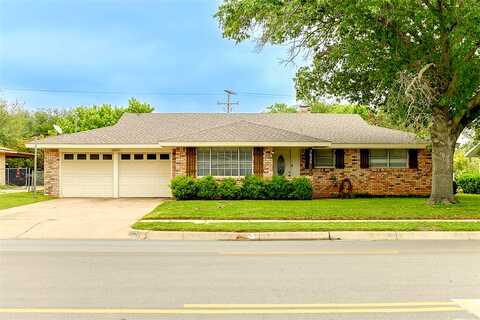 Woodway, FORT WORTH, TX 76133