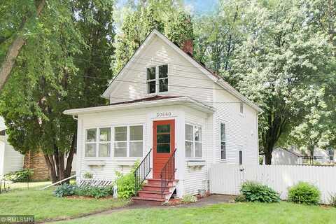 Lakes, LINDSTROM, MN 55045