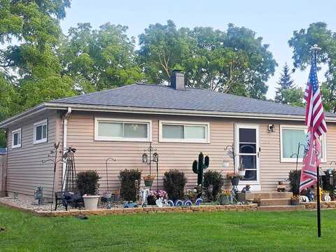 14Th, SOUTH MILWAUKEE, WI 53172
