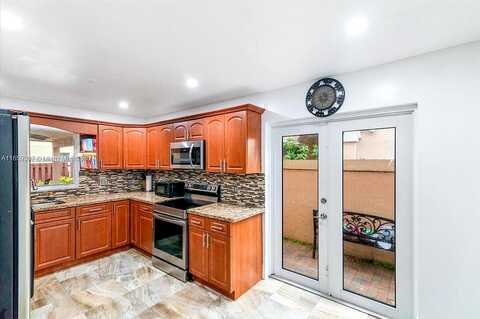 180Th, HIALEAH, FL 33015