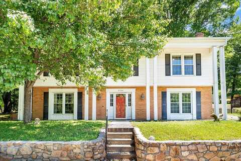 Merriman, ROANOKE, VA 24018