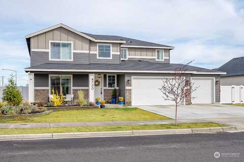 Hawk, MOSES LAKE, WA 98837