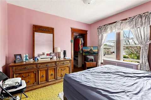 4Th, SOUTH SAINT PAUL, MN 55075